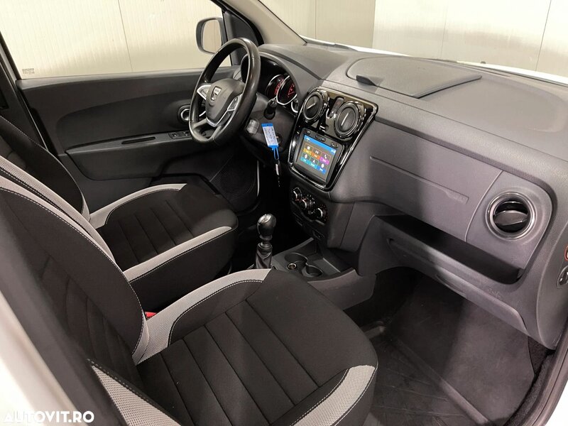Dacia Lodgy